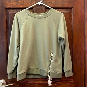 Cable & gauge crewneck in sage green